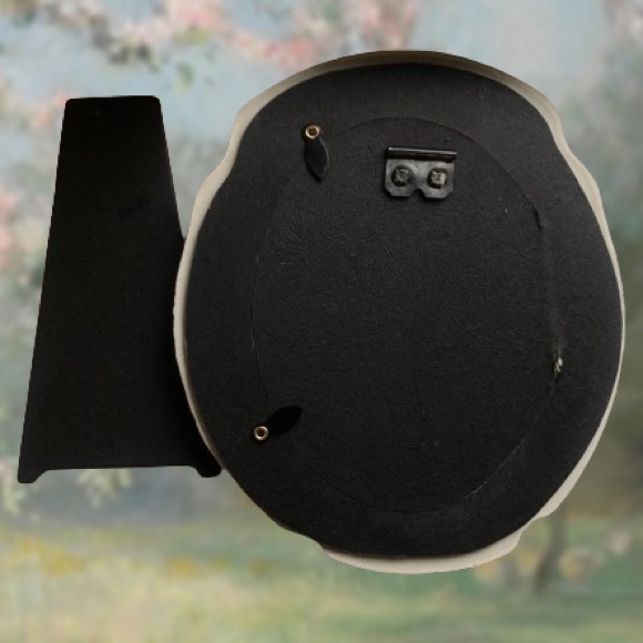 Vintage Coquette Picture Frame - Picture 4 of 7